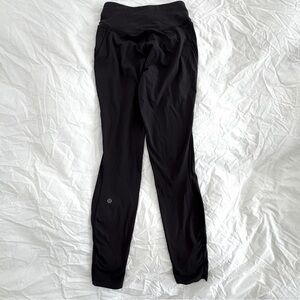 Lululemon Base Pace High-Rise Tight 28”, Size 4